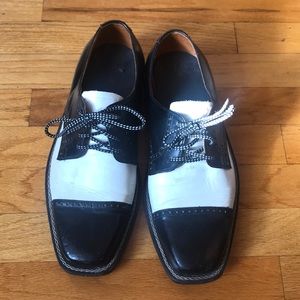 Two tone Men’s shoes